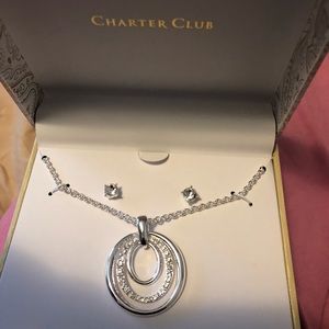 Necklace and earring set